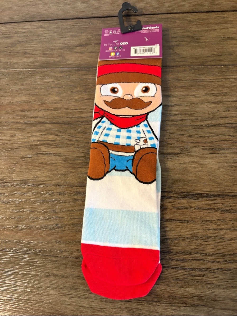 NWT [Odd Sox x VeeFriends] CONSIDERATE COWBOY Character Crew Socks Fits 8-12 - Picture 4 of 6